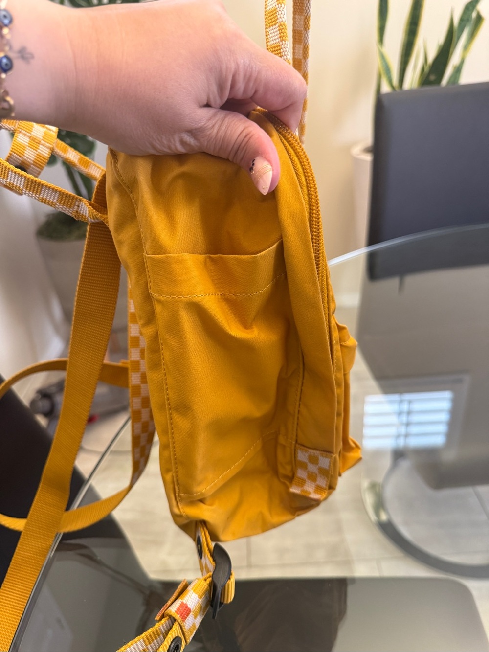 Fjallraven Kanken Mini Backpack - Picture 4 of 8